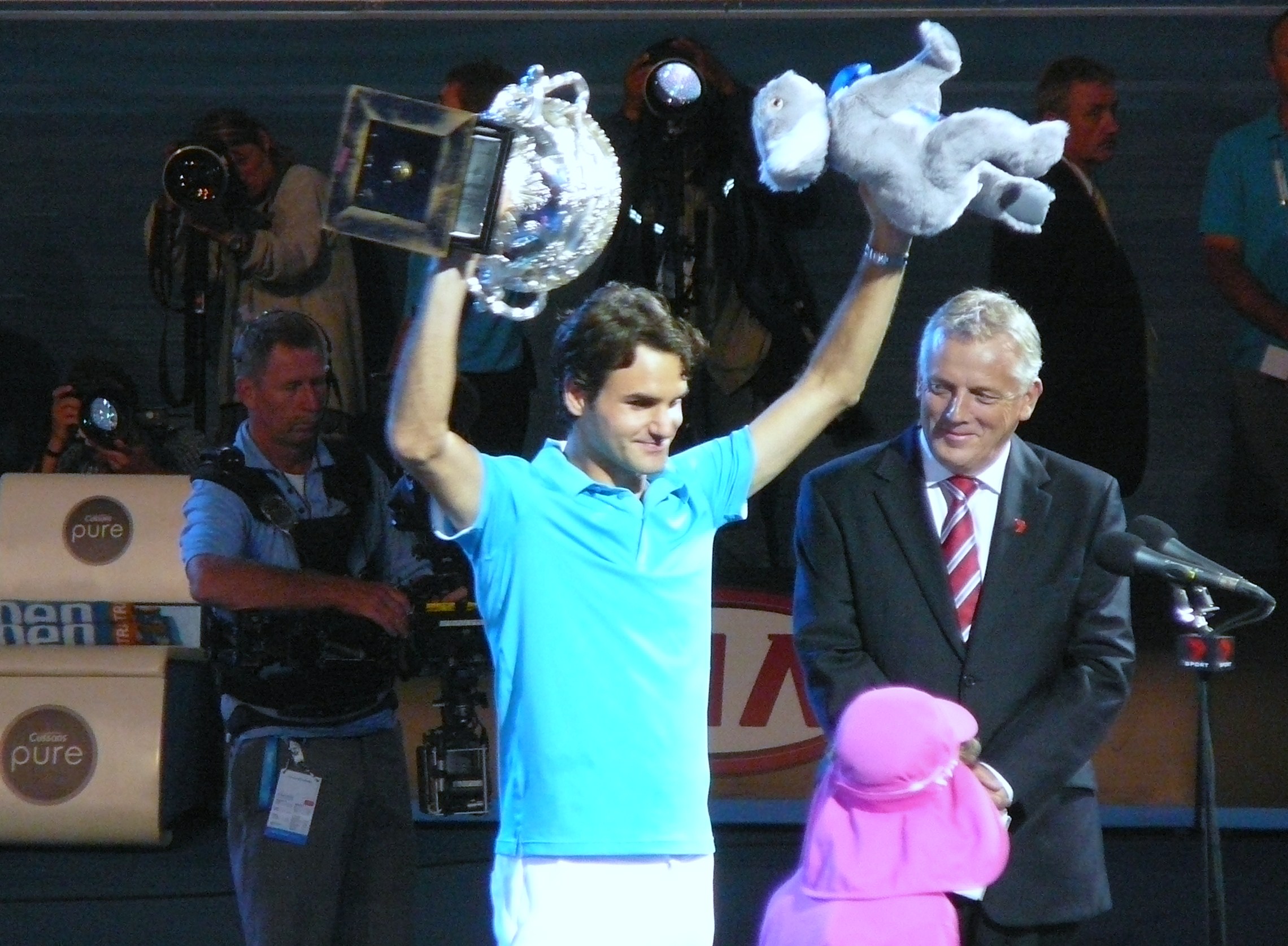Federer with his 2012 Aussie winnings